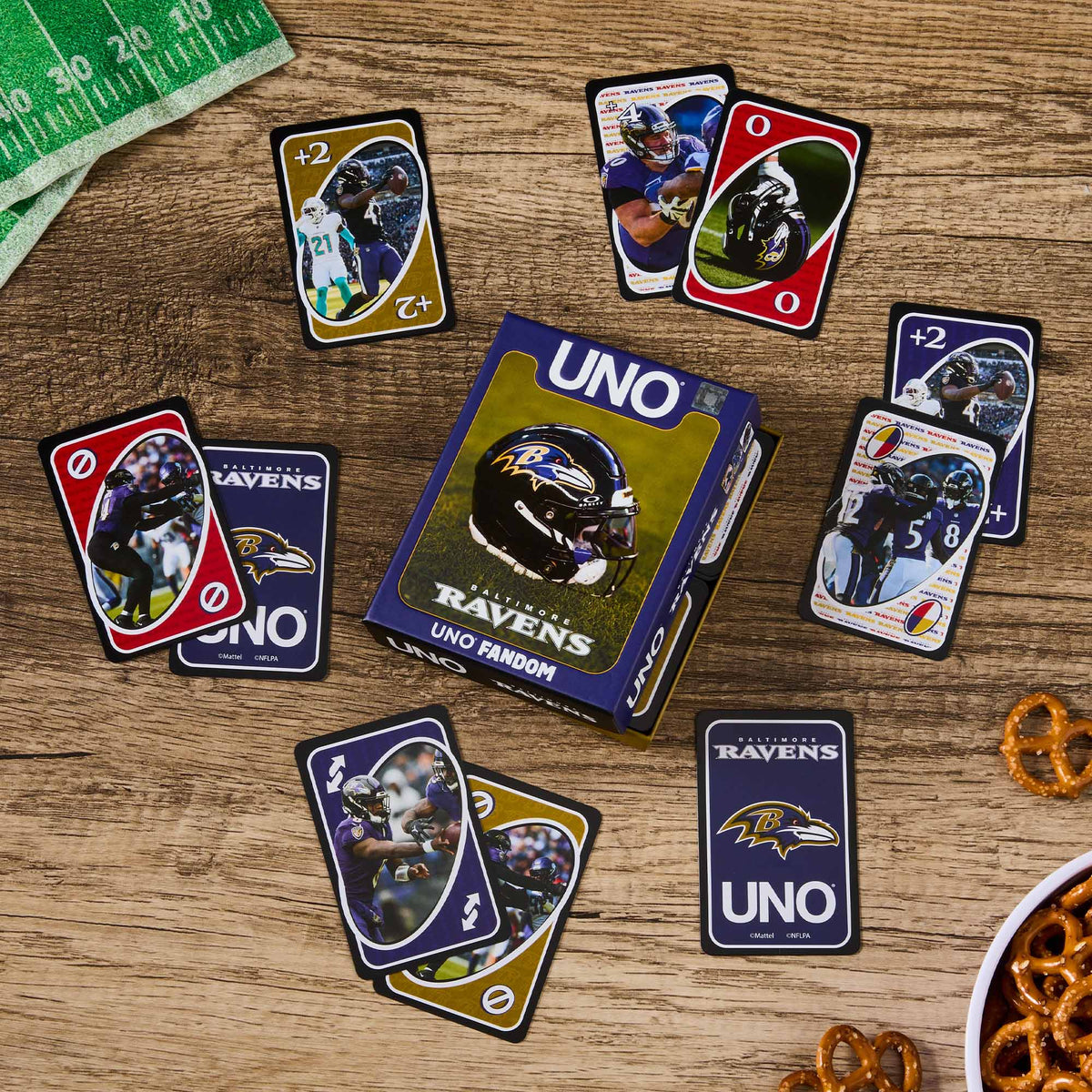 UNO Fandom NFL Baltimore Ravens Game Deck